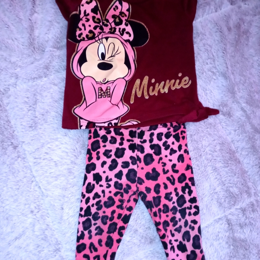 Minnie mouse outfit